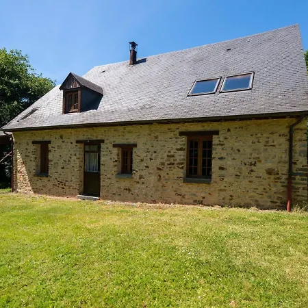 Quaint In Near * Ferce