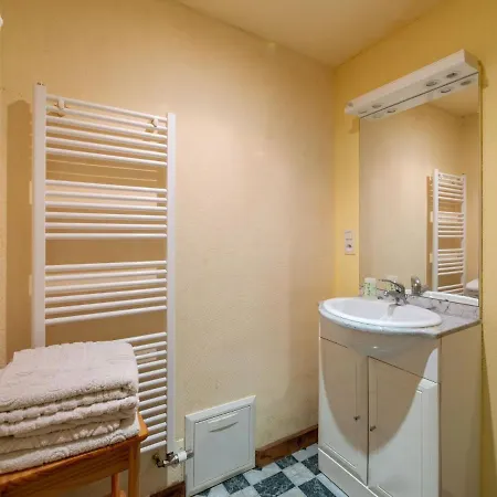 Quaint In Near Ferce